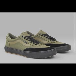Gilbert Crockett Ivy Green Vans